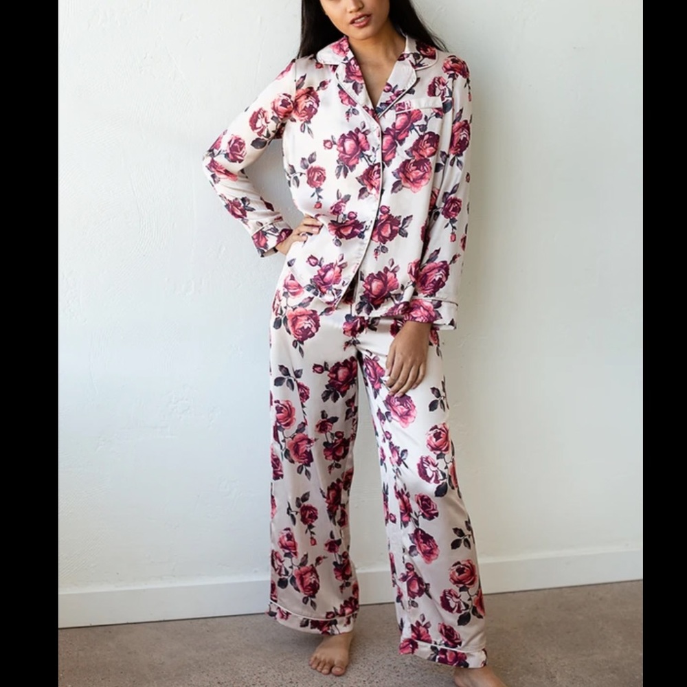 *NEW* Joyfolie Jordan pajamas - Picture 3 of 3